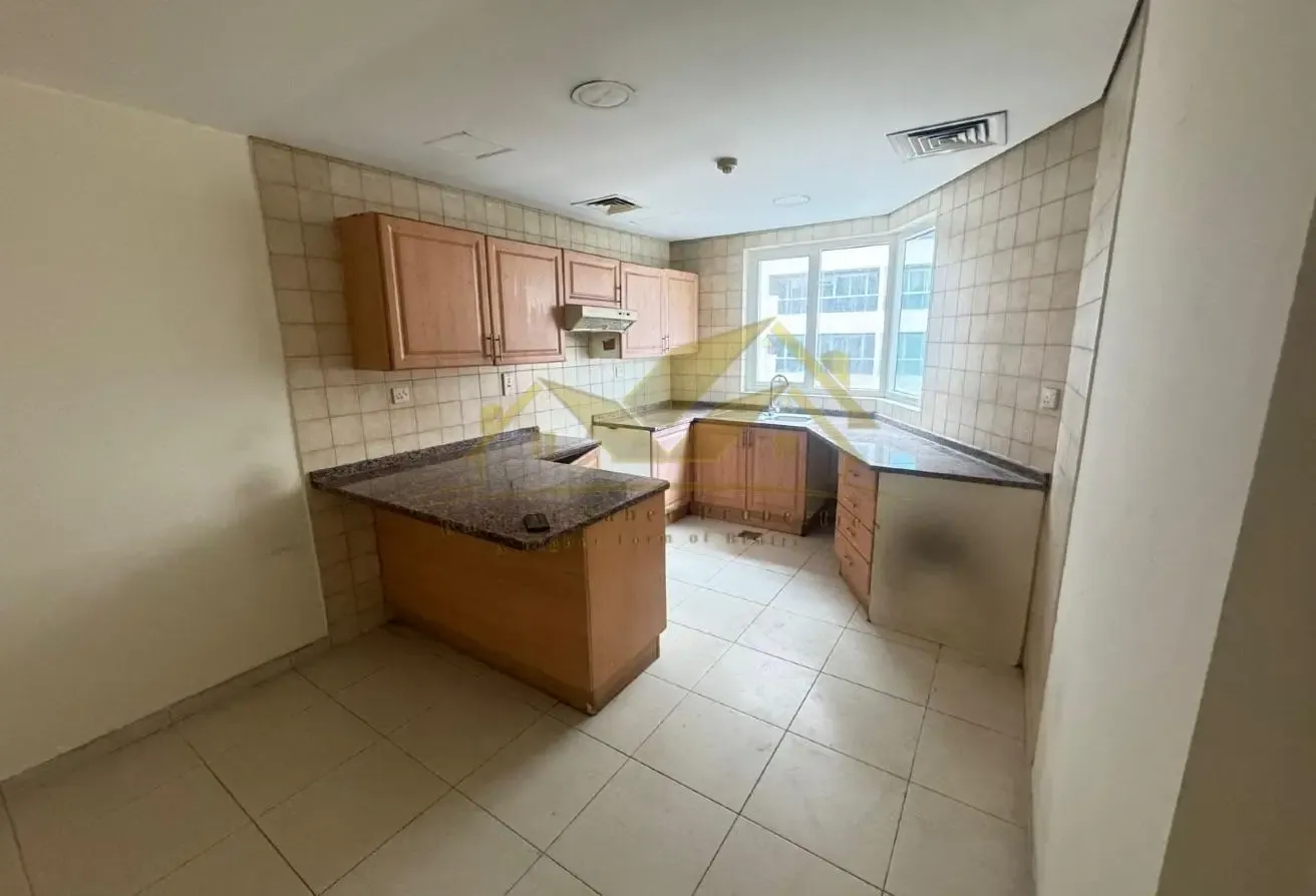 Spacious 1 BR Apartment in mankhool bur dubai