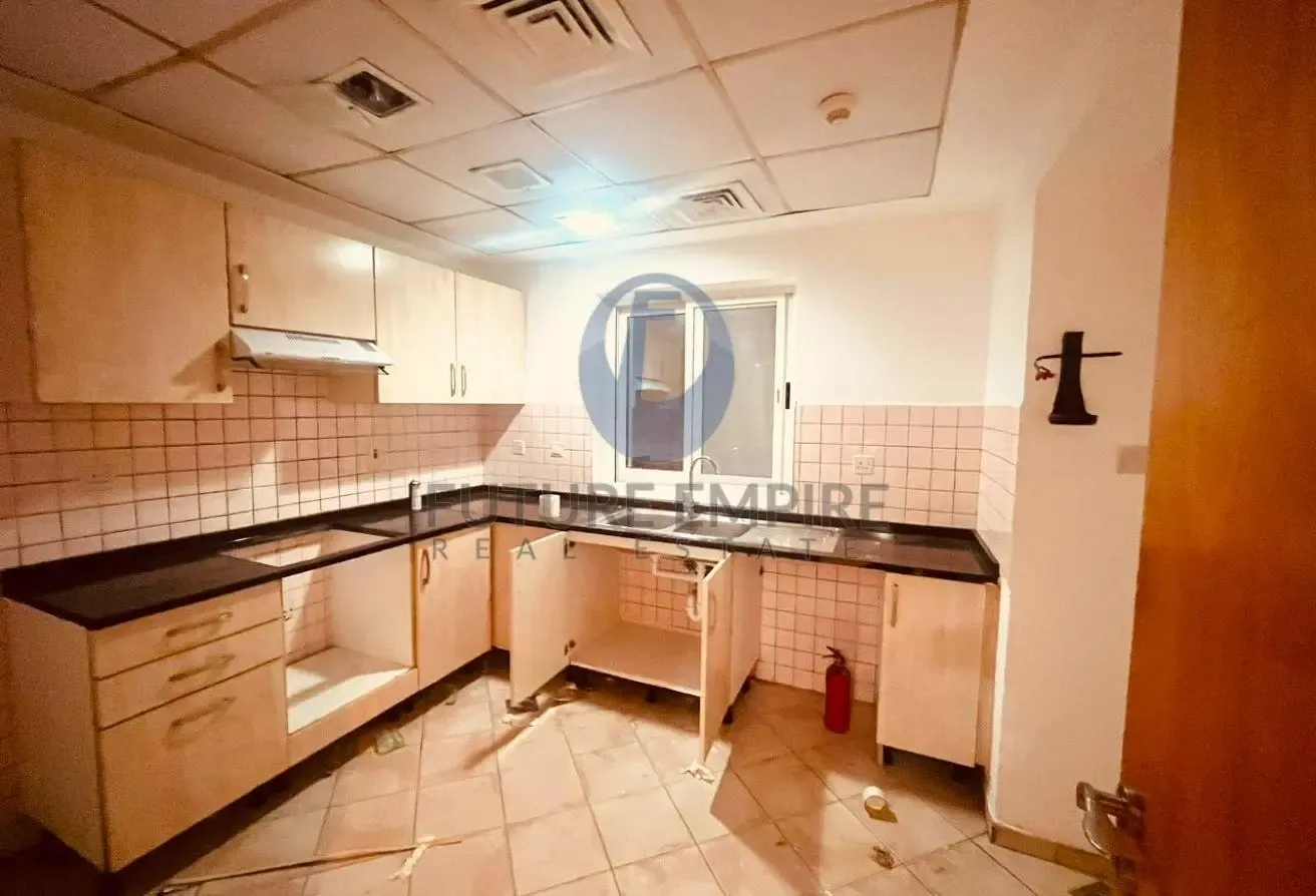 Limited Offer: 1 BHK | 1 Month Free|Near Metro