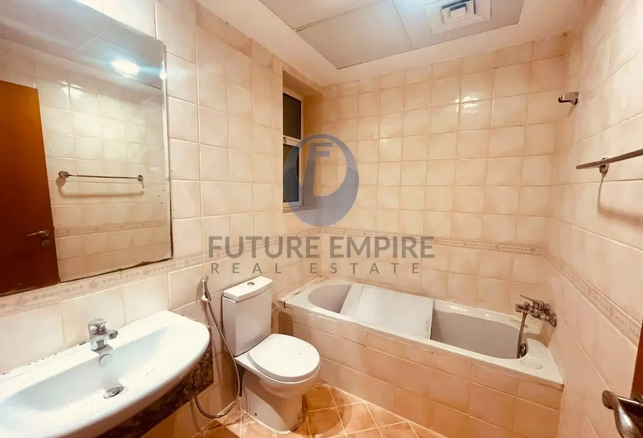 Limited Offer: 1 BHK | 1 Month Free|Near Metro