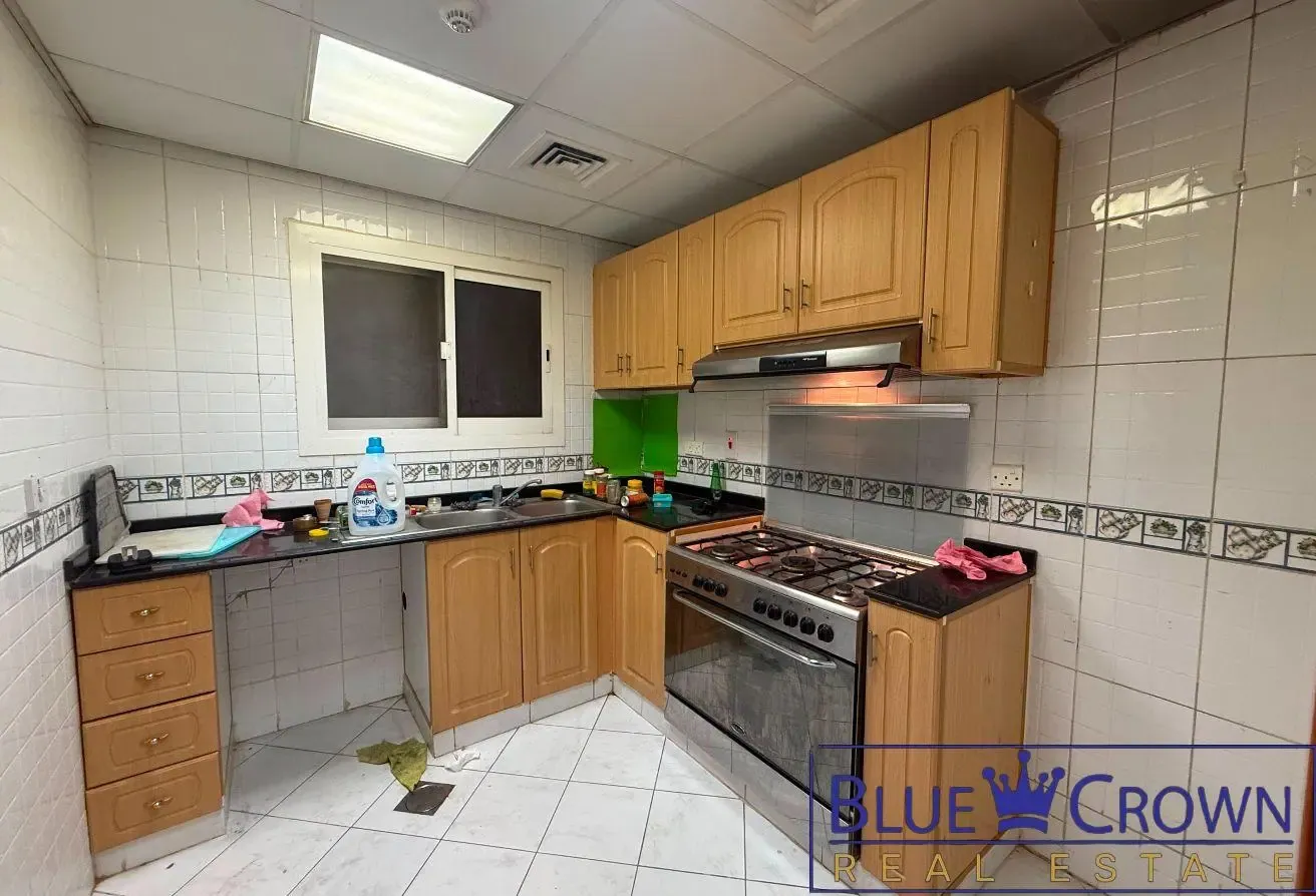 Decent Size: Specious 1BHk: Near Burjuma Metron