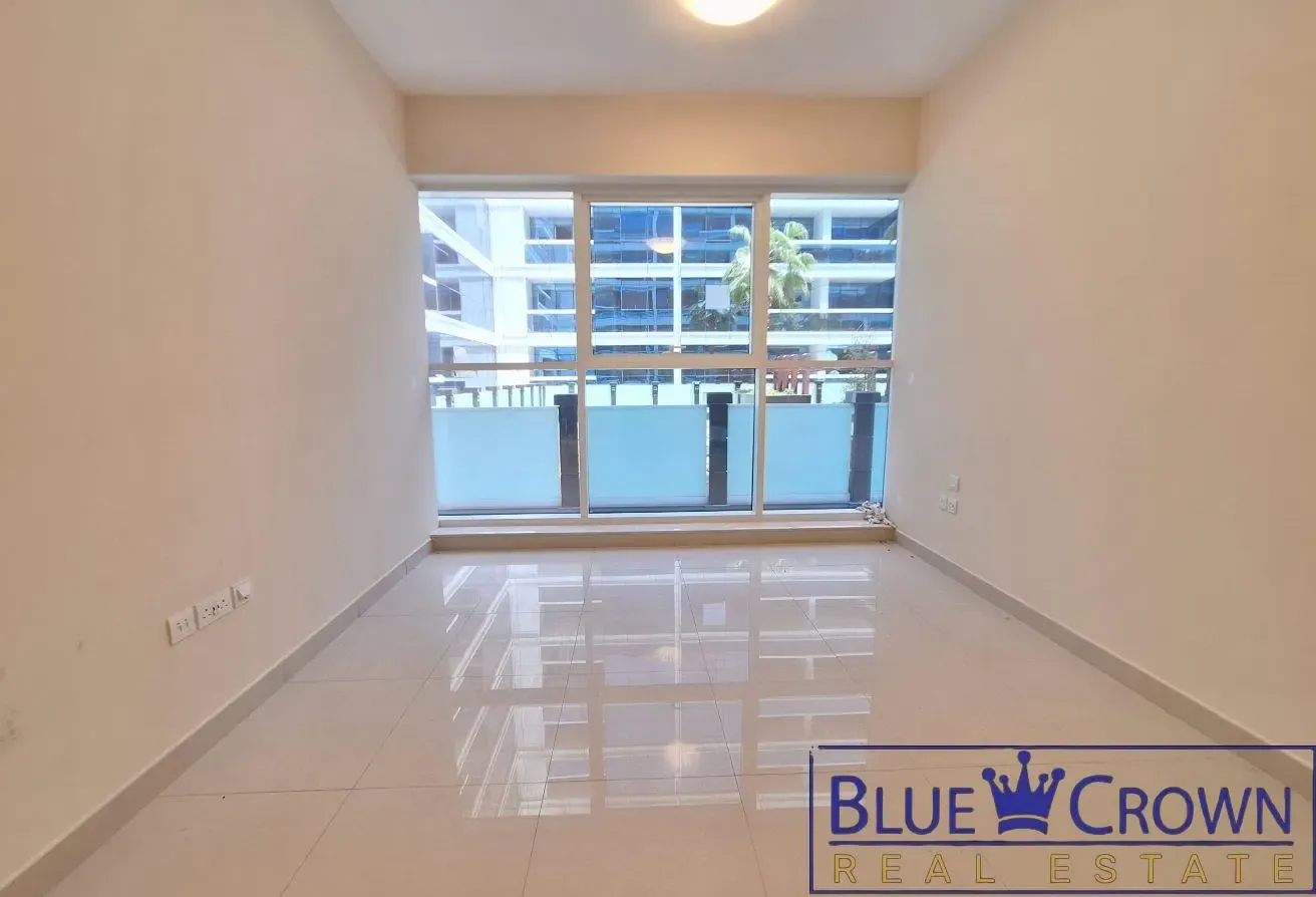 Luxurious1BHK+Laundry:prime location:All Amenities