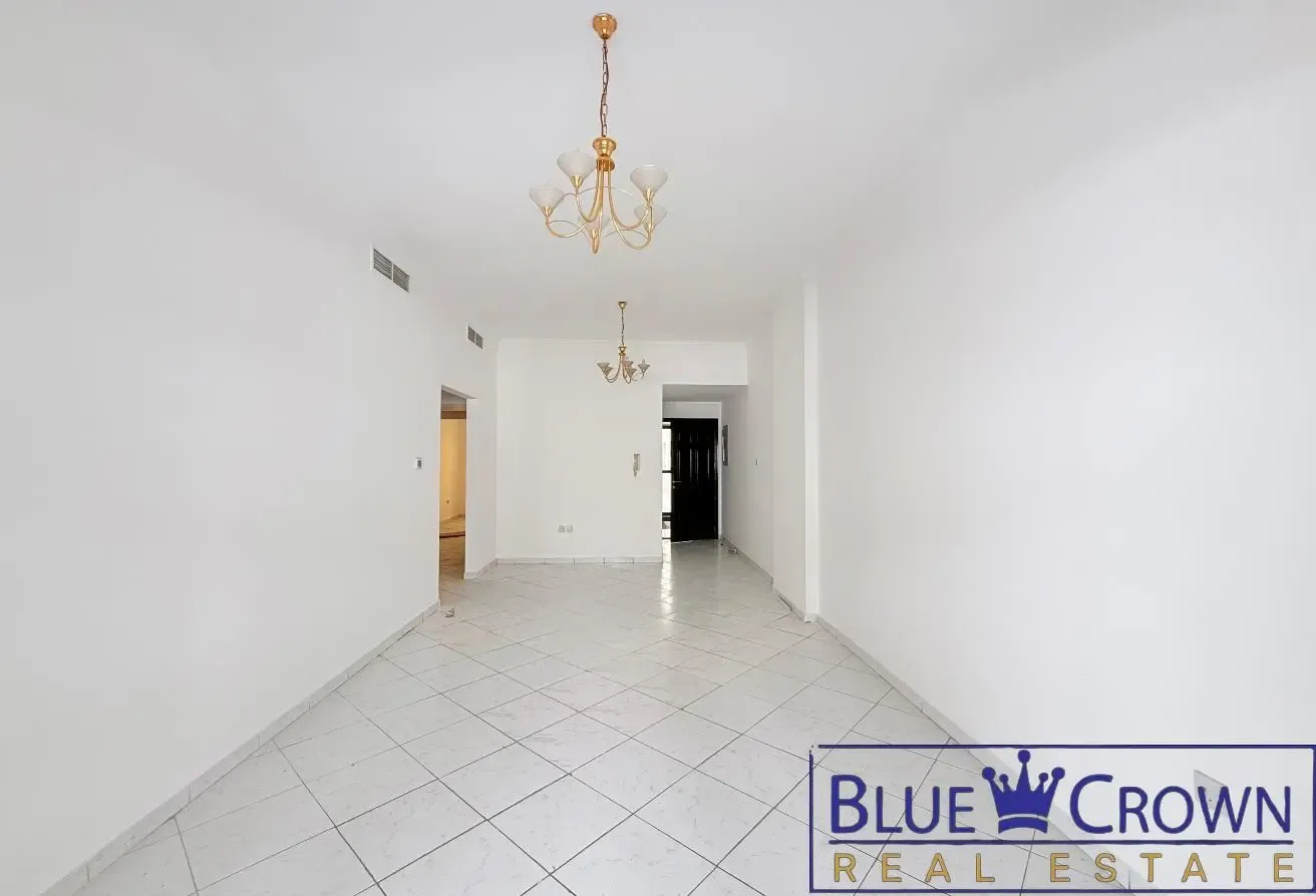 Beautiful 1bhk With Huge Balcony Near Metro