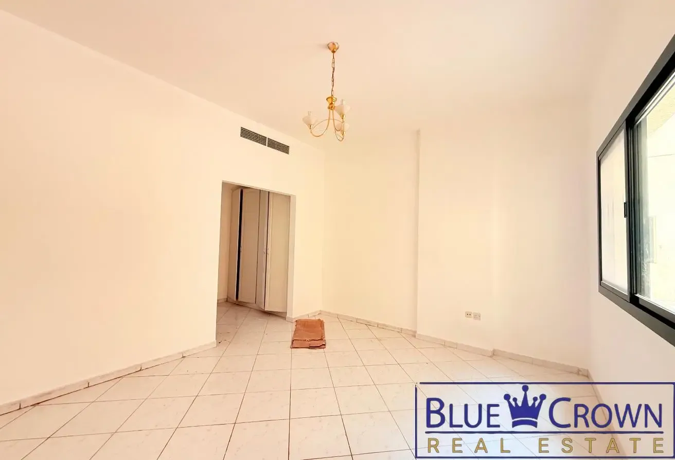 Beautiful 1bhk With Huge Balcony Near Metro