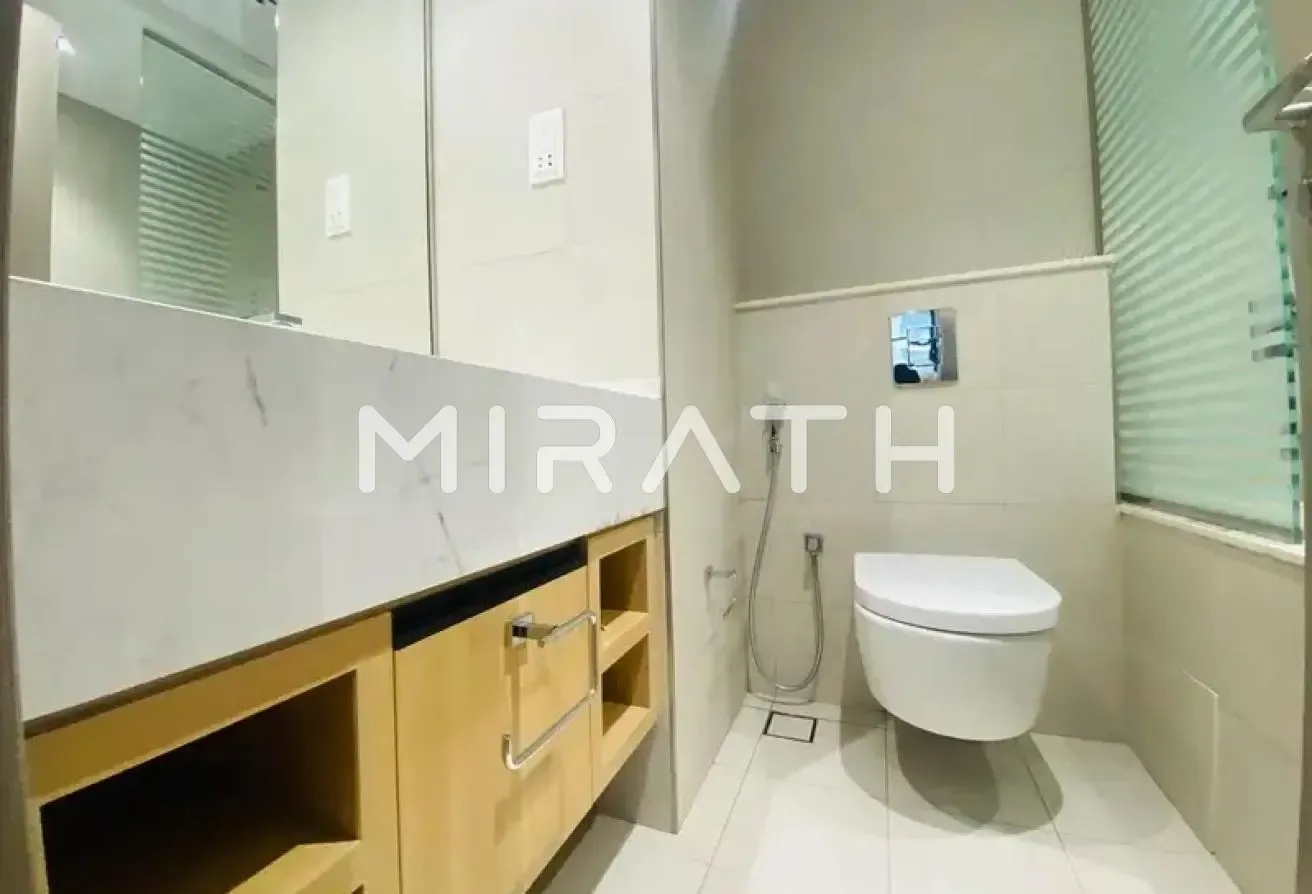 Elegant 1BR | Generous Space | Great Facilities