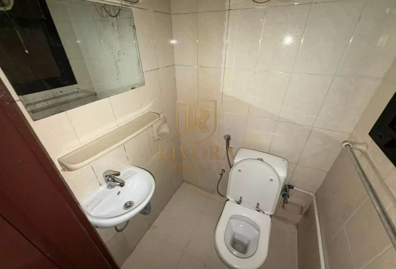 1 BHK I WITH BALCONY I REASONABLE OFFER