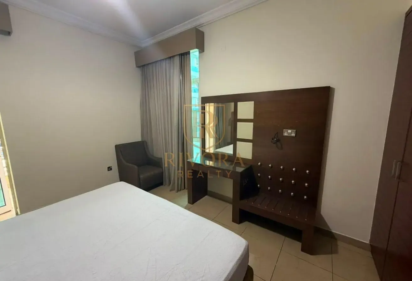 1 BHK I FULLY FURNISHED I WITH BALCONY