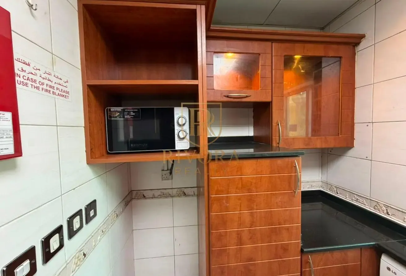 1 BHK I FULLY FURNISHED I WITH BALCONY