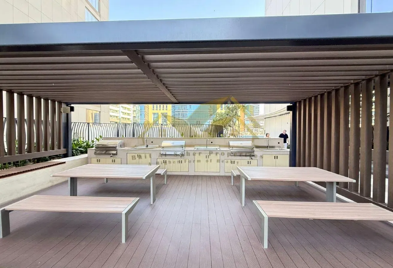 Semi Furnished 1 BHK in Bur Dubai | Pool & Gym
