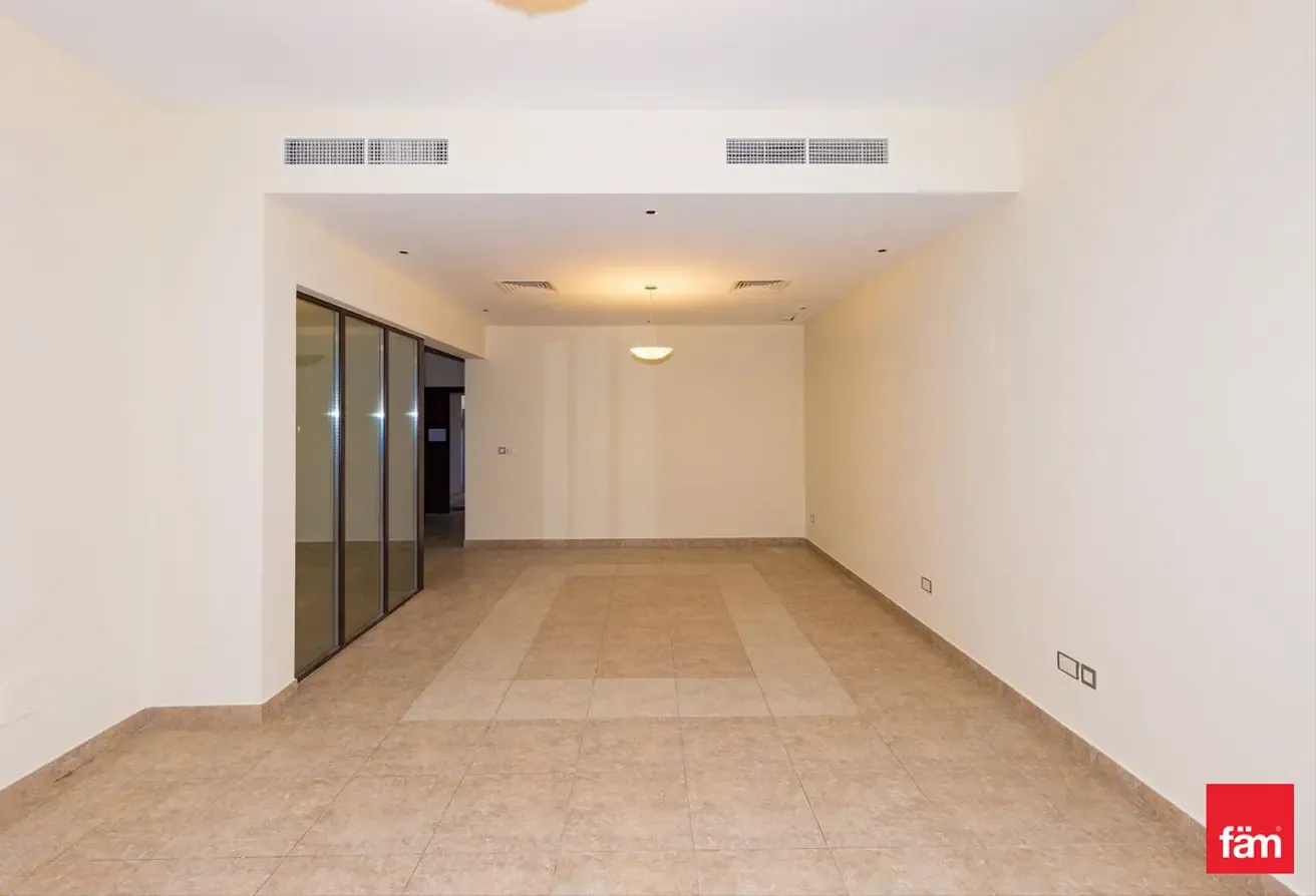 Exclusive Residence | Walk to Parks & Amenities