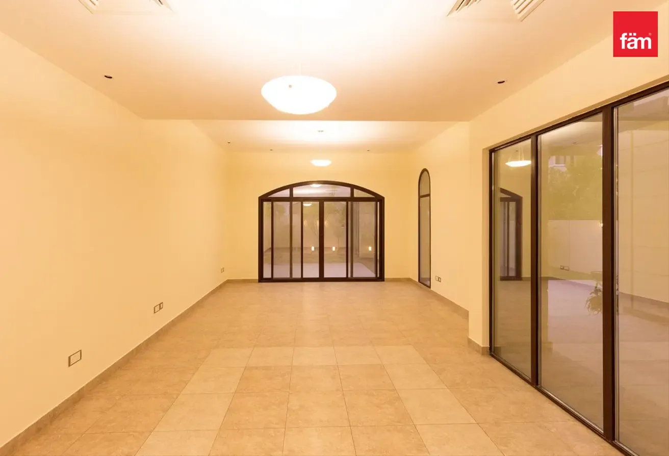 Well Kept |Prime Location | Al Salam