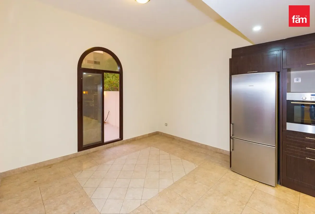 Well Kept |Prime Location | Al Salam