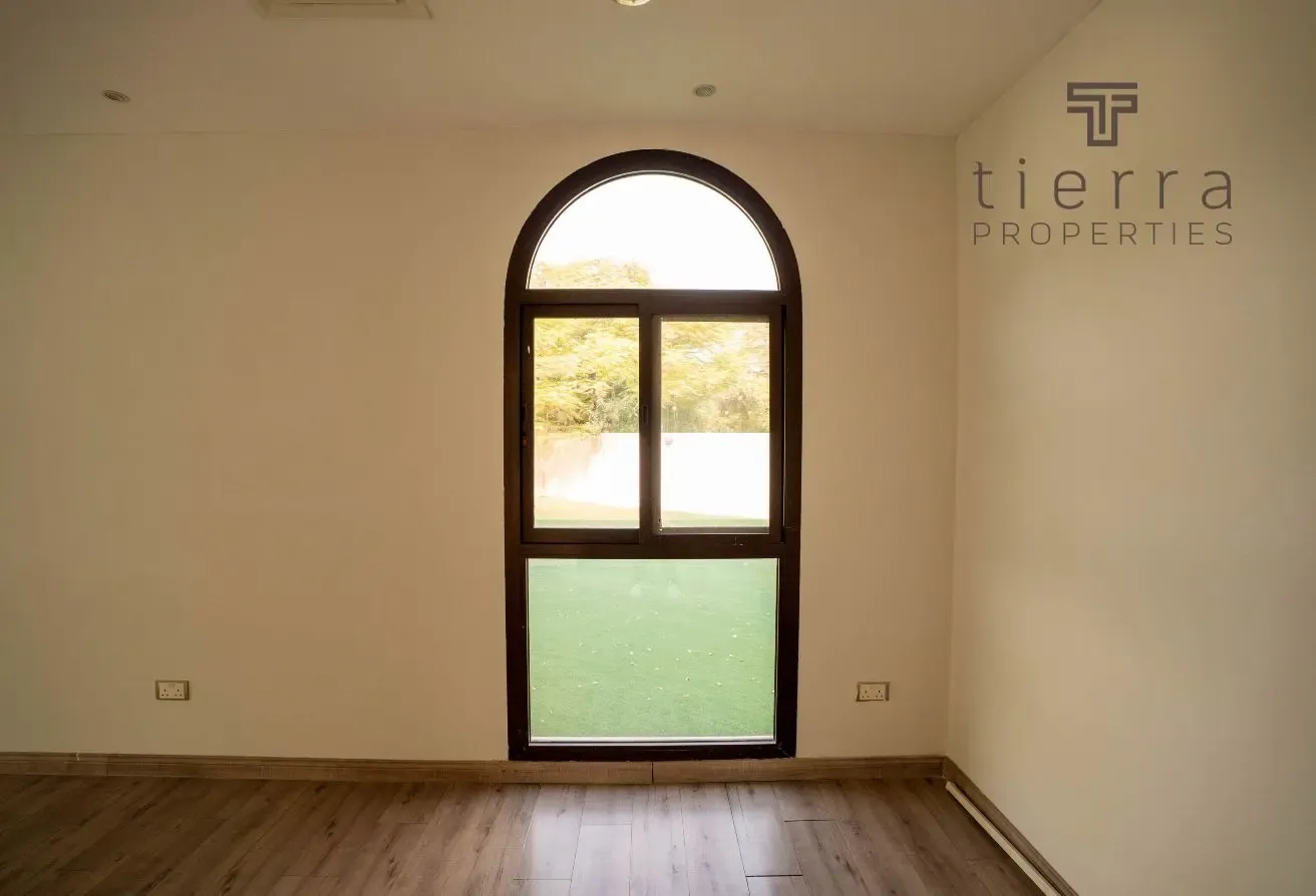 Huge Plot | Upgraded | Landscaped Garden