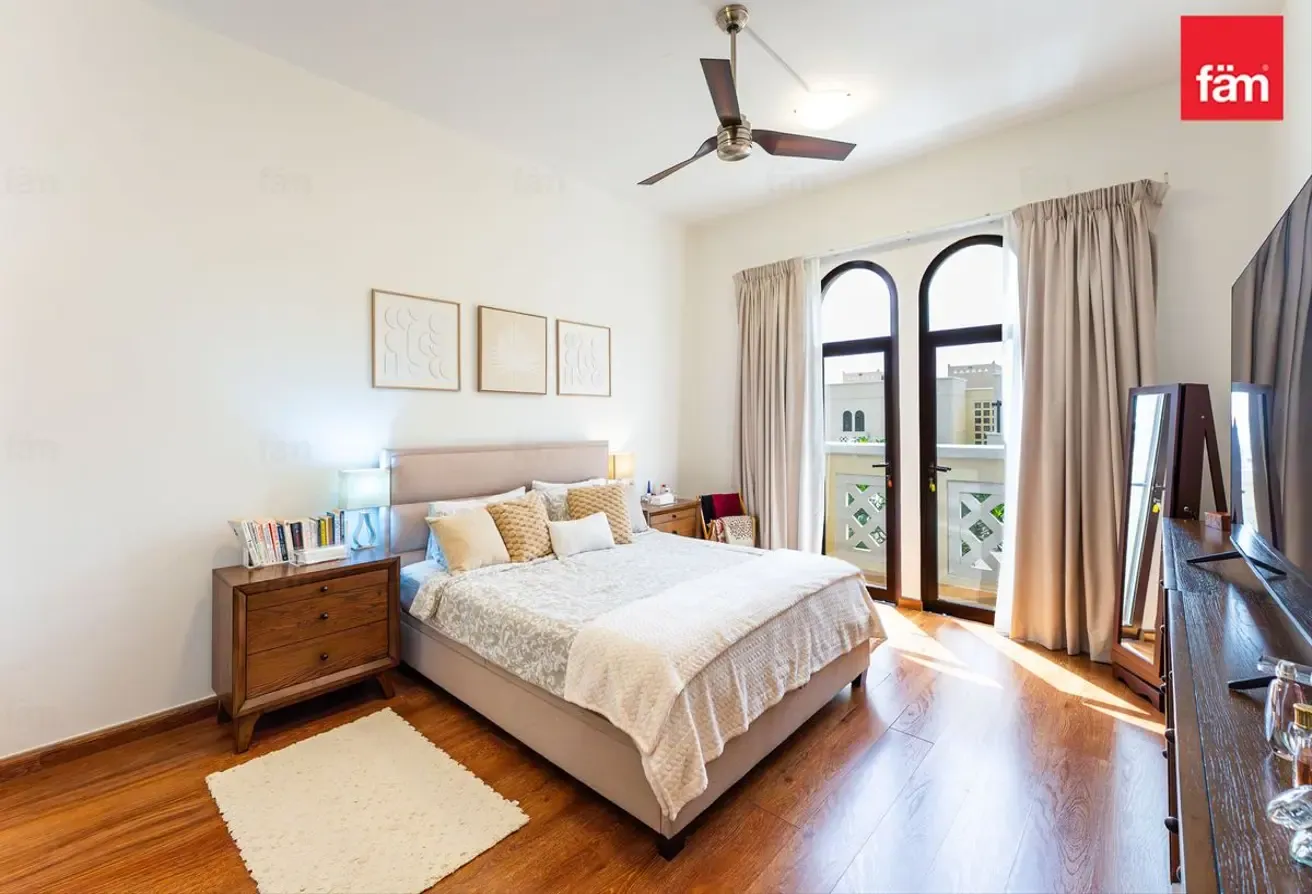 4 Beds With Maid Single Row Middle Upgraded