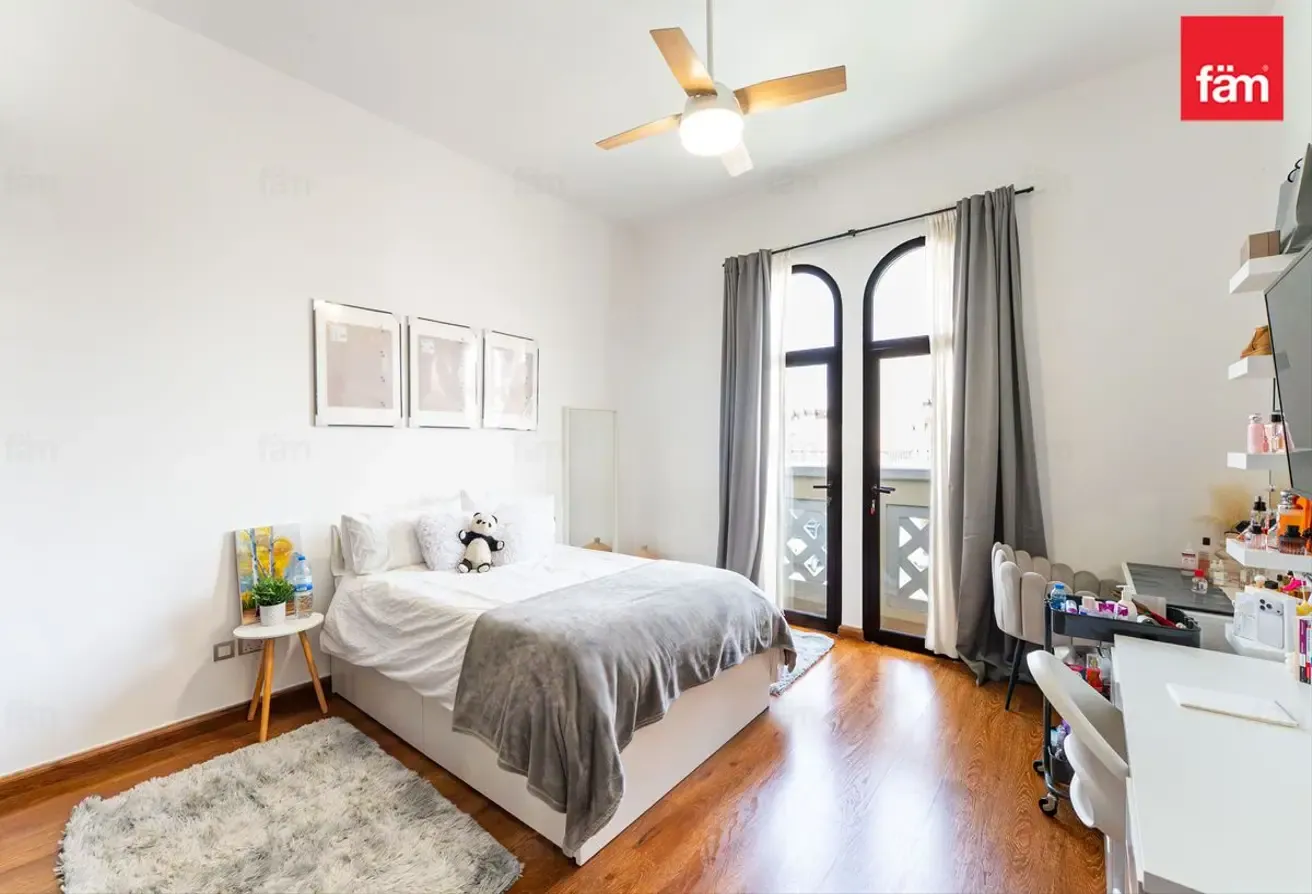 4 Beds With Maid Single Row Middle Upgraded