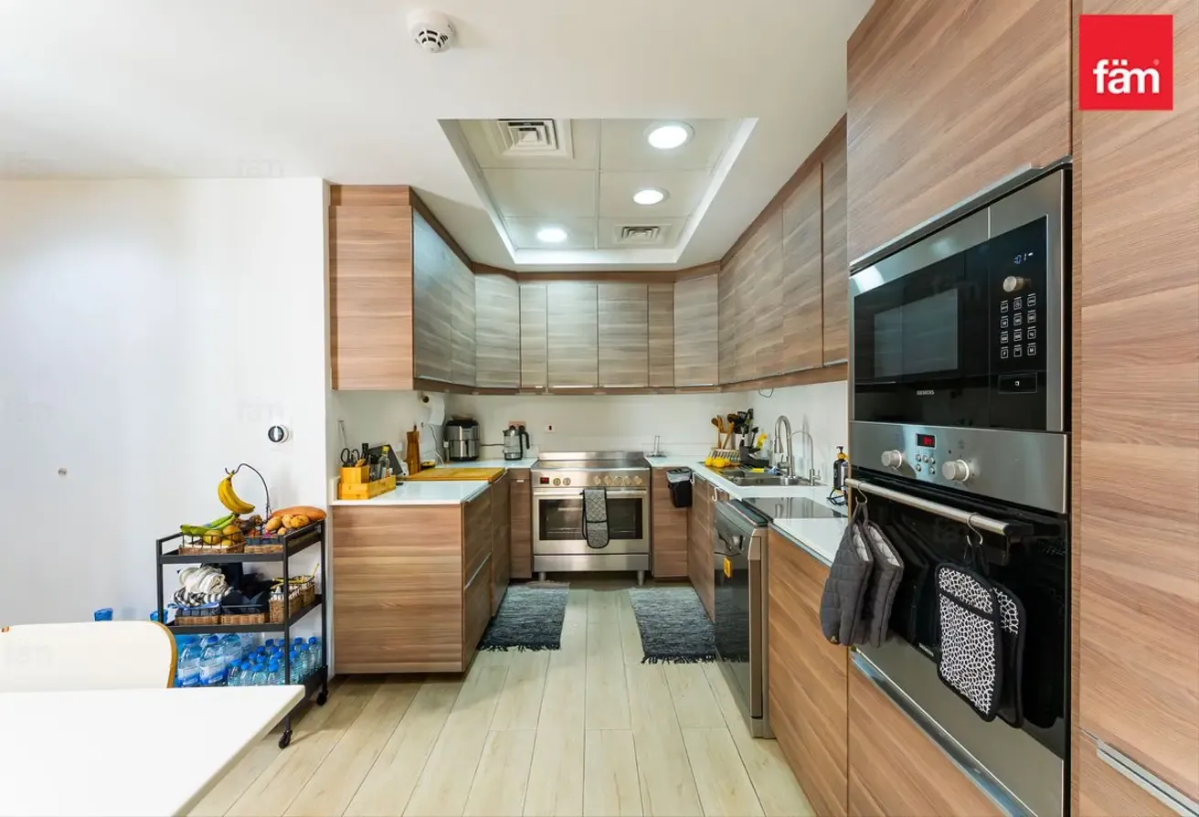 4 Beds With Maid Single Row Middle Upgraded