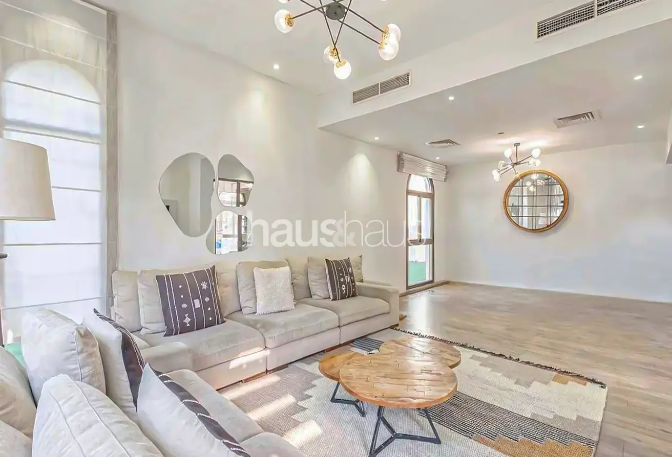 Semi Furnished | Upgraded | End Unit 4 BR