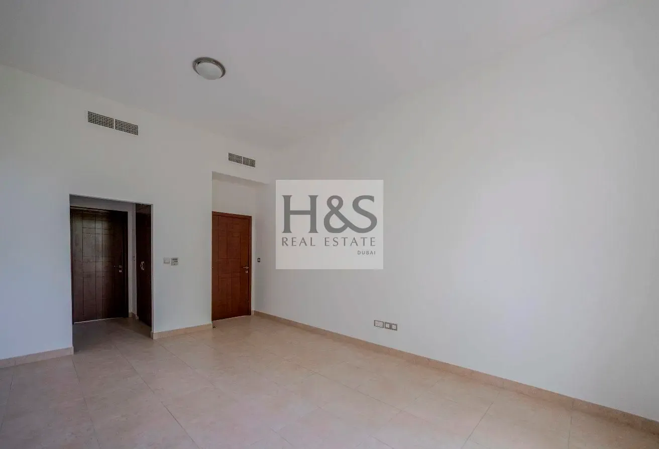 Corner Unit | Type A | 4 Bed Maid | Mudon