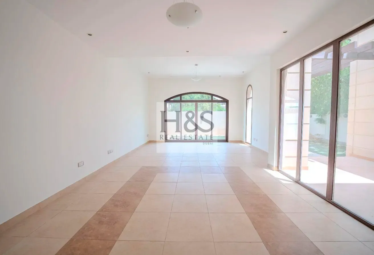 Corner Unit | Type A | 4 Bed Maid | Mudon