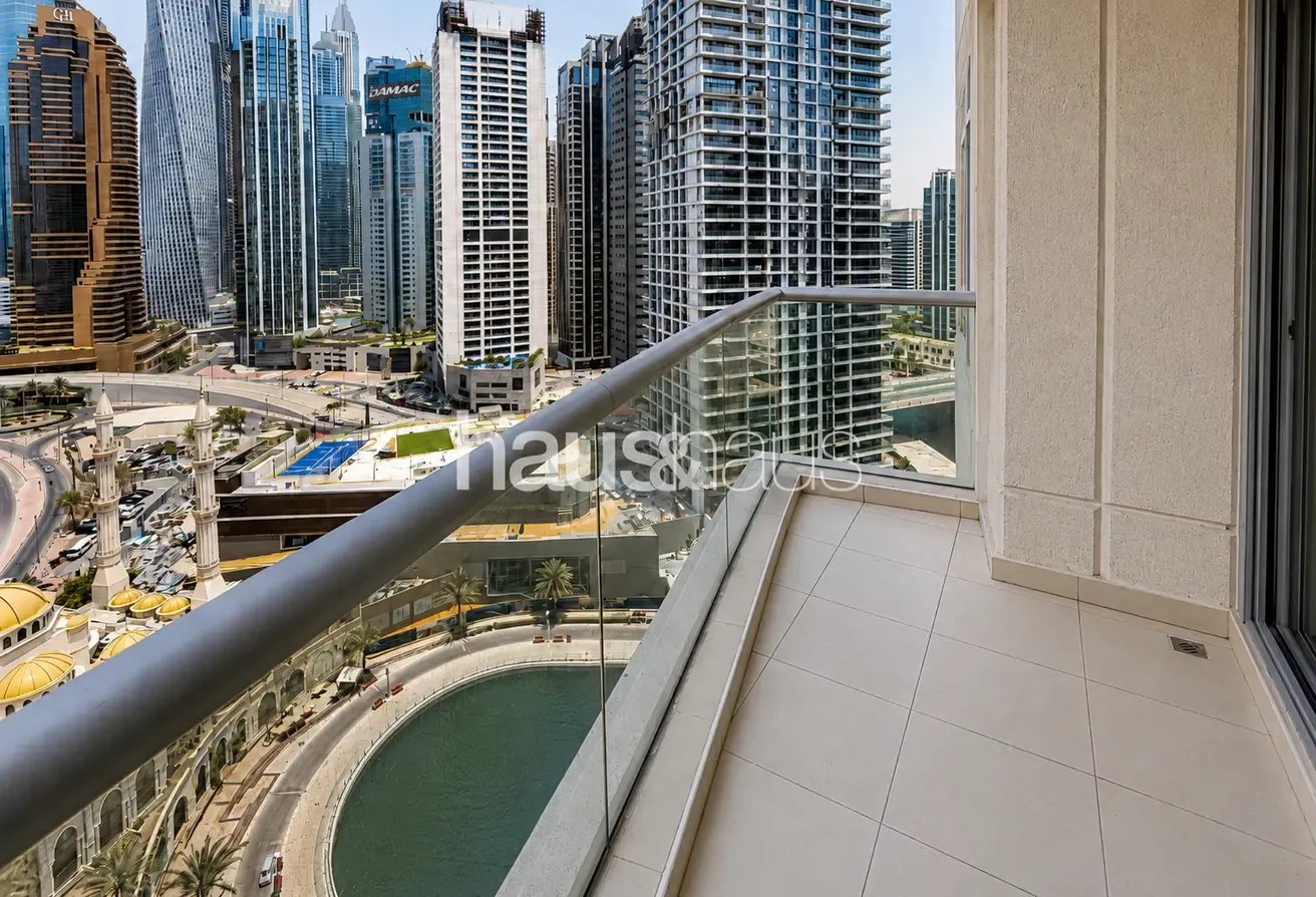 Spacious | Partial Marina and Sea View | Vacant
