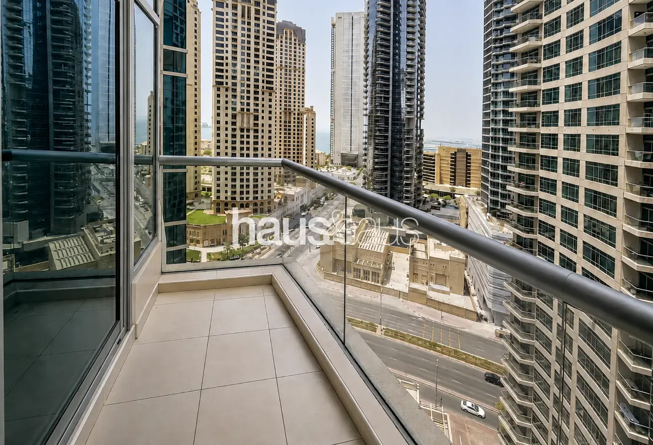 Spacious | Partial Marina and Sea View | Vacant