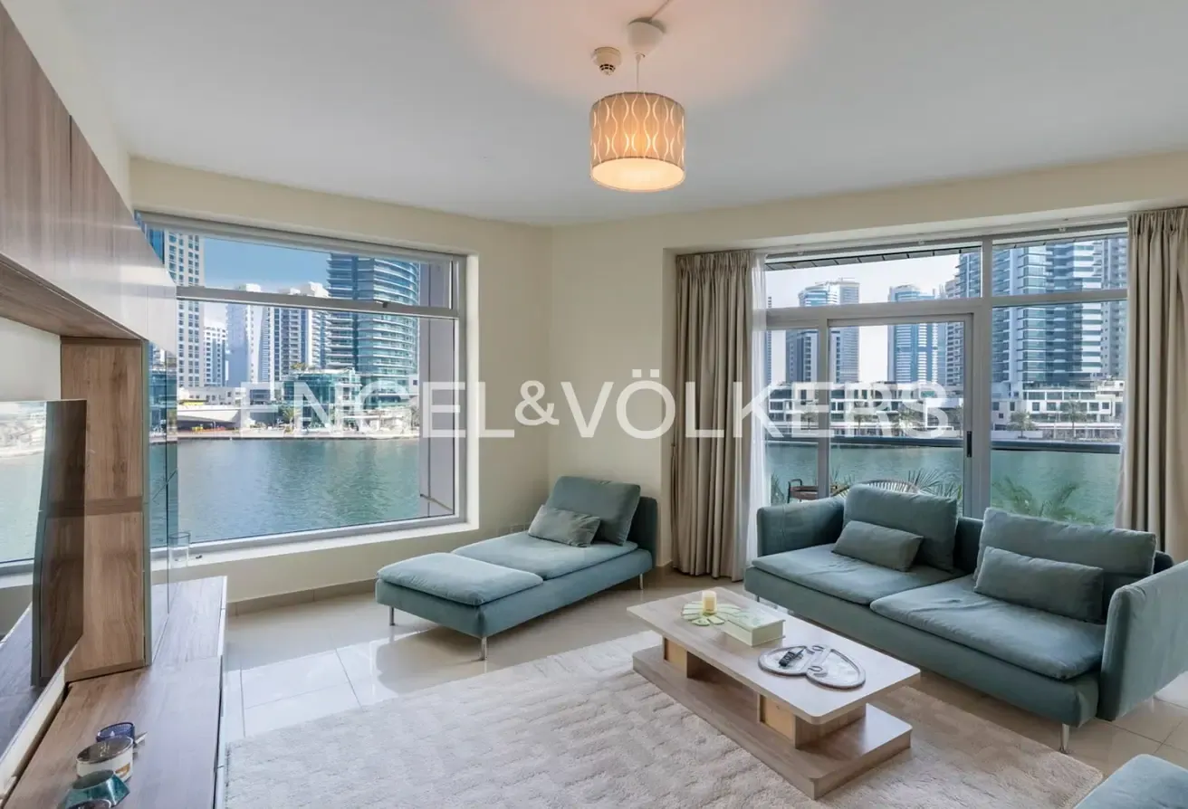 Fully Furnished | Upgraded | Low Floor
