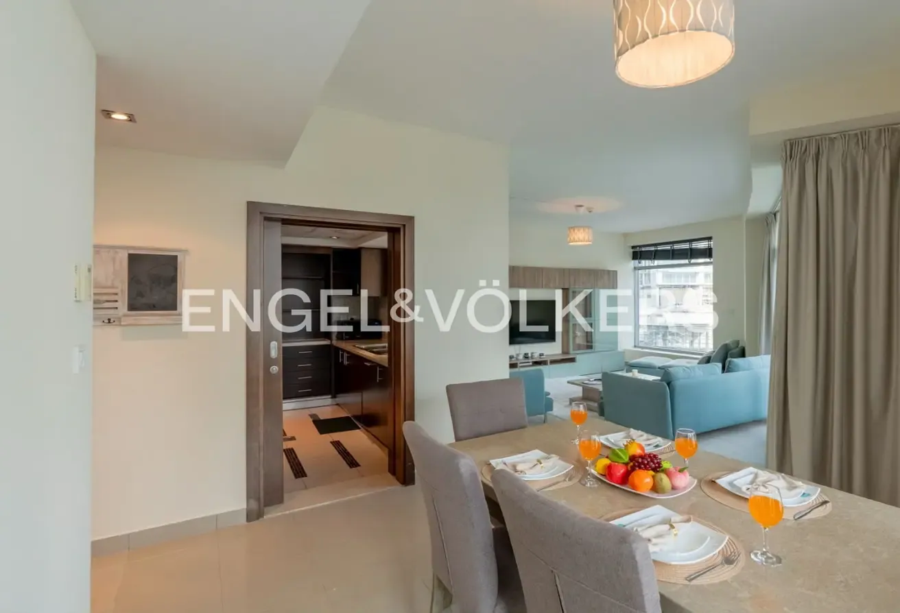 Fully Furnished  |  Upgraded  |  Low Floor