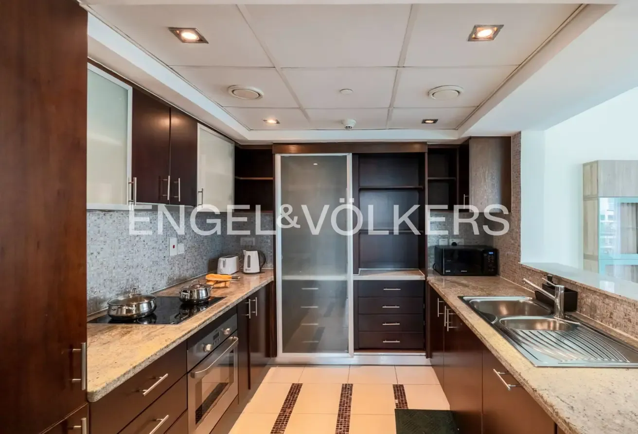 Fully Furnished  |  Upgraded  |  Low Floor