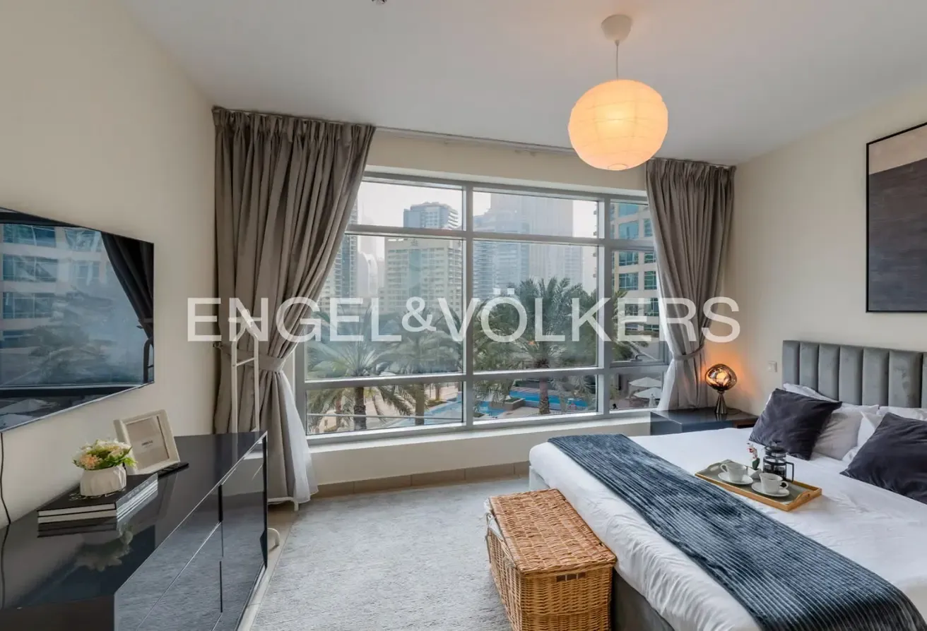 Fully Furnished  |  Upgraded  |  Low Floor
