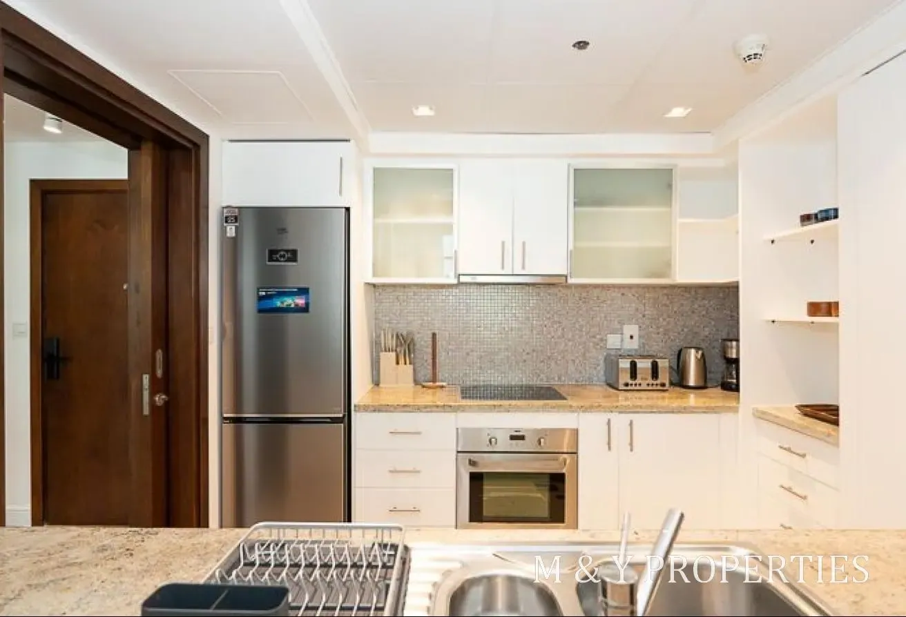 Refurbished 2BR Apartment in Park Island Dubai