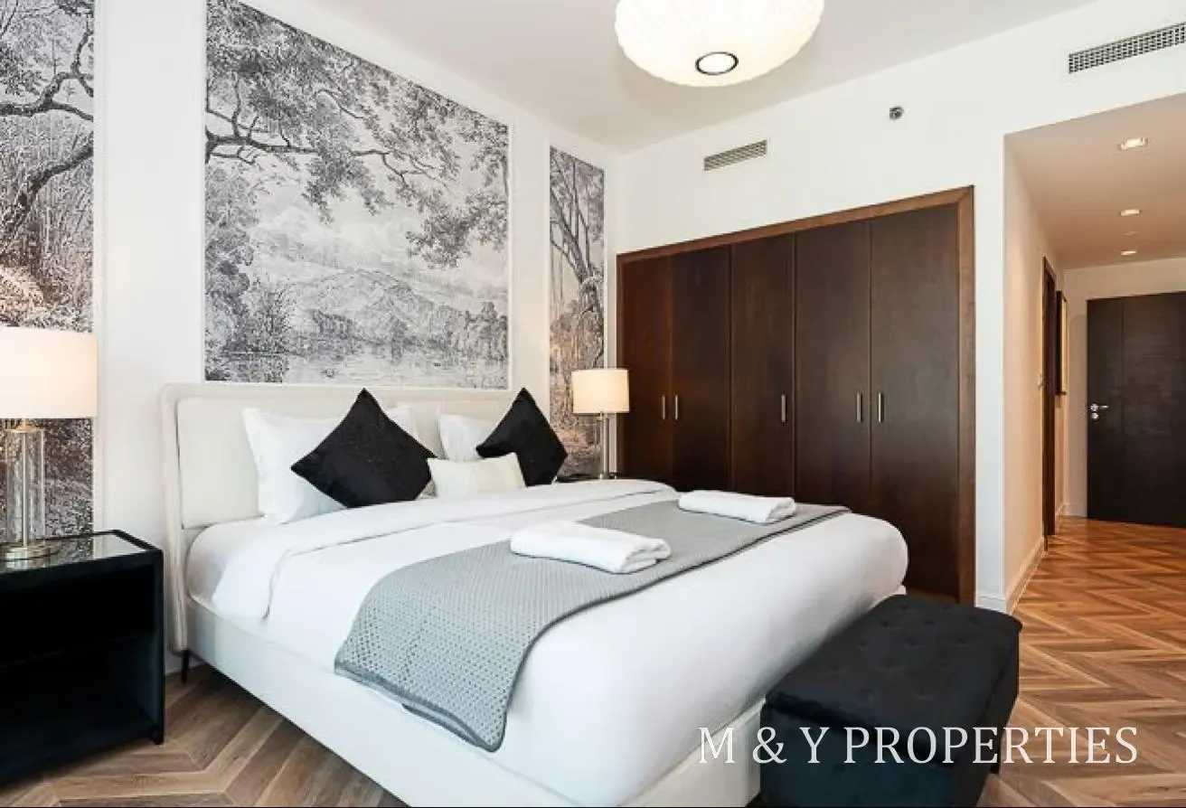 Refurbished 2BR Apartment in Park Island Dubai