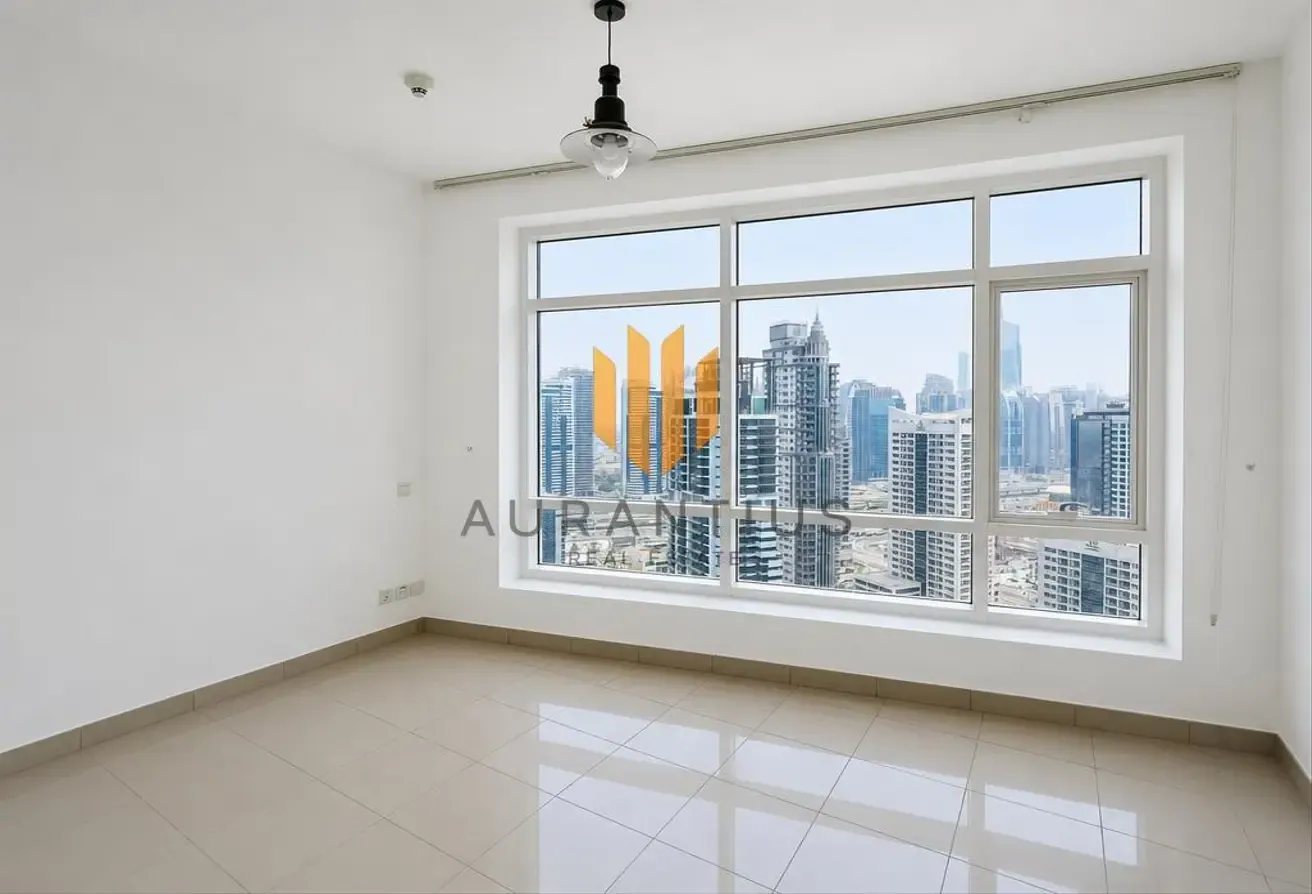 Spacious 2BR |Modern Kitchen |Prime Marina Living