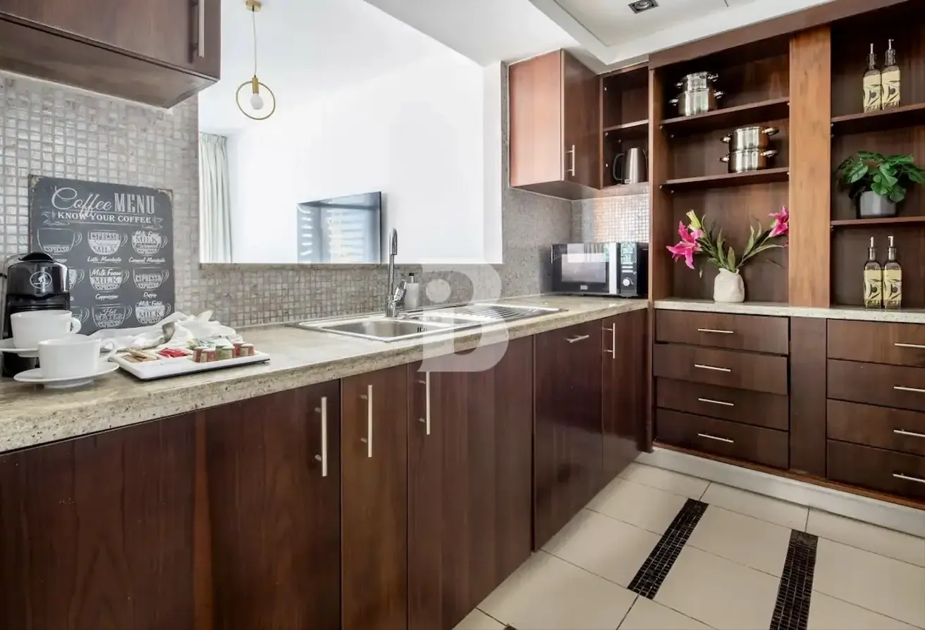 Park Island Living |  Furnished | Vacant
