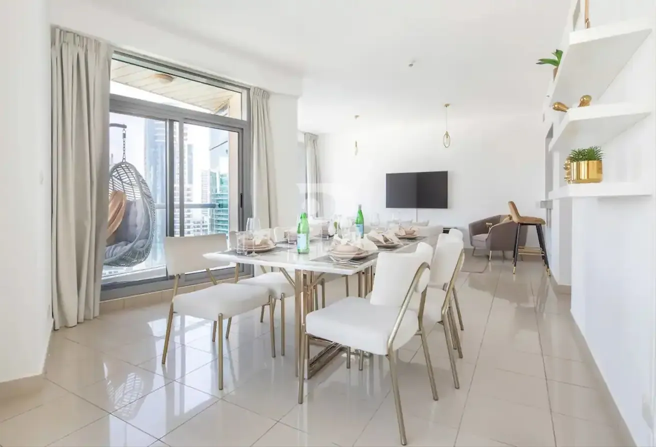 Park Island Living |  Furnished | Vacant