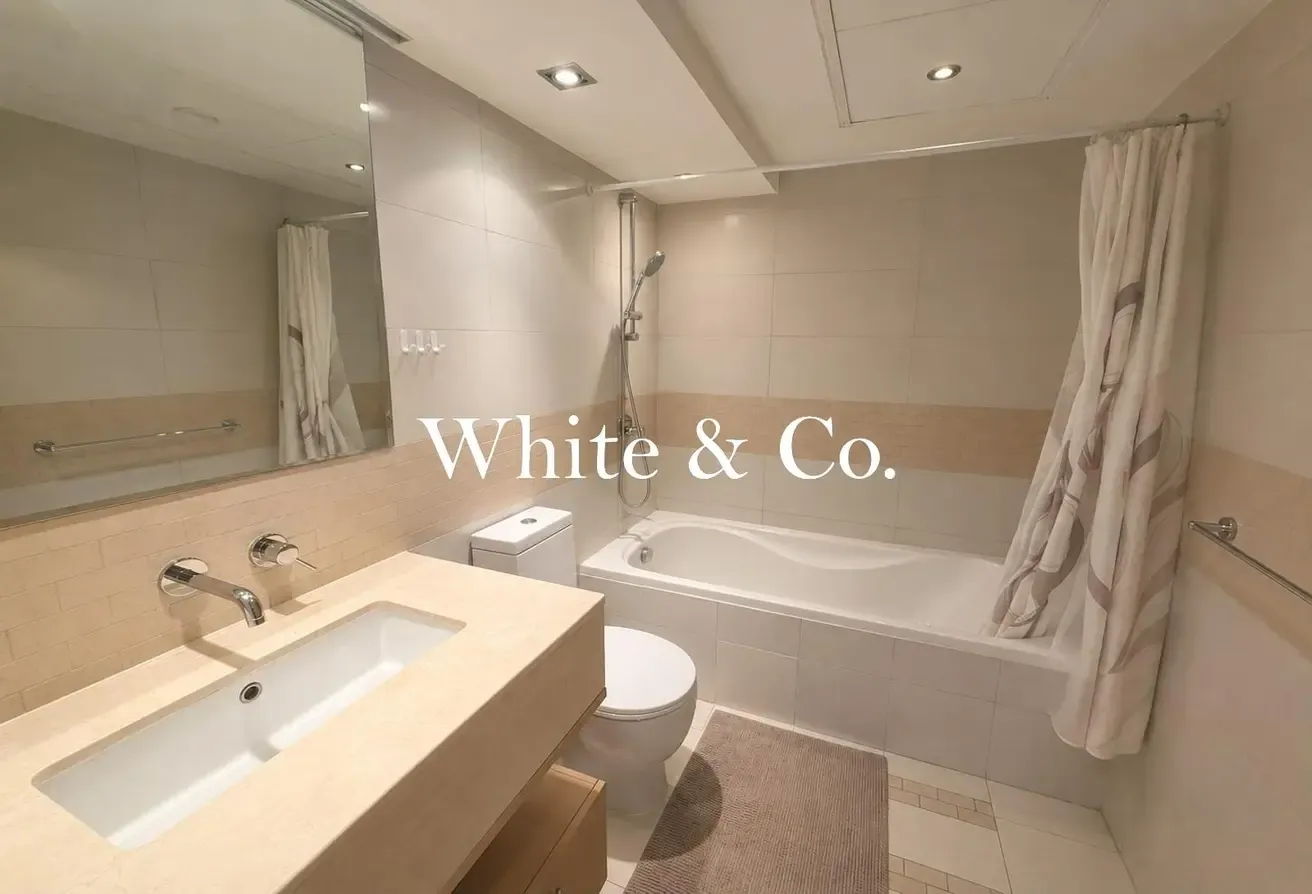 Marina View | Unfurnished | 2 Balconies