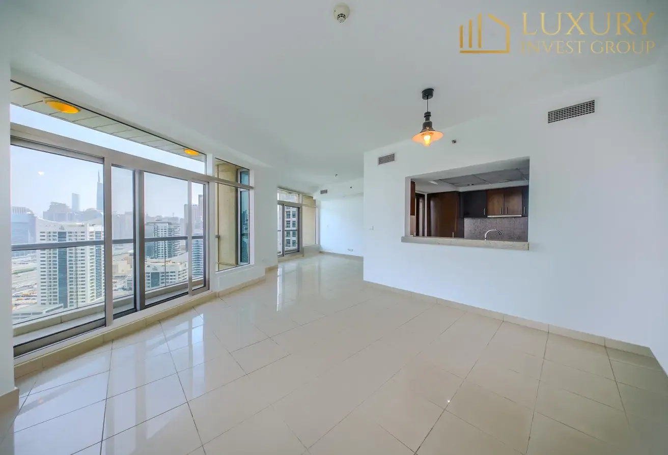 Marina View | Vacant | High Floor