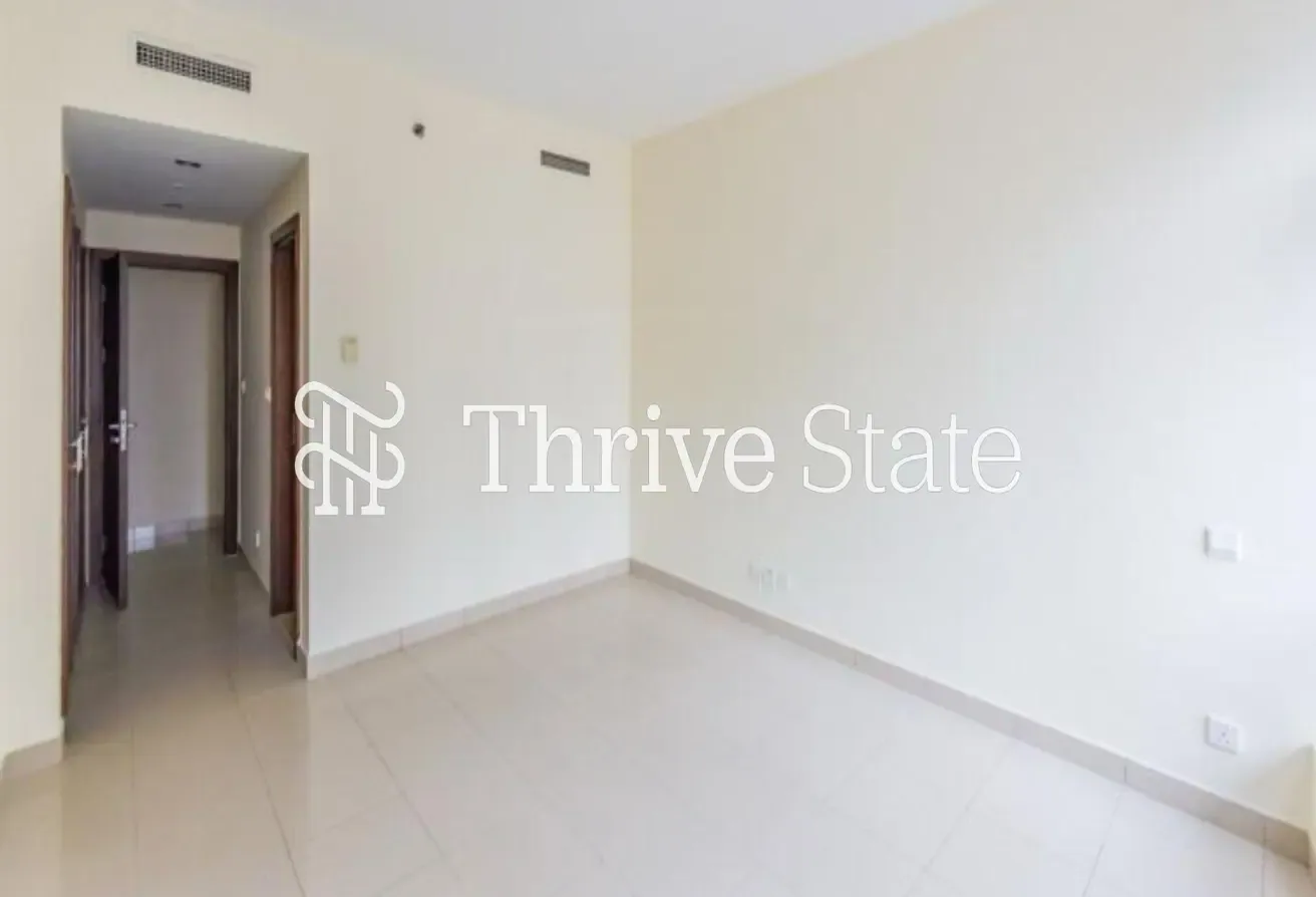 Unfurnished | Ready to Move | Large Layout