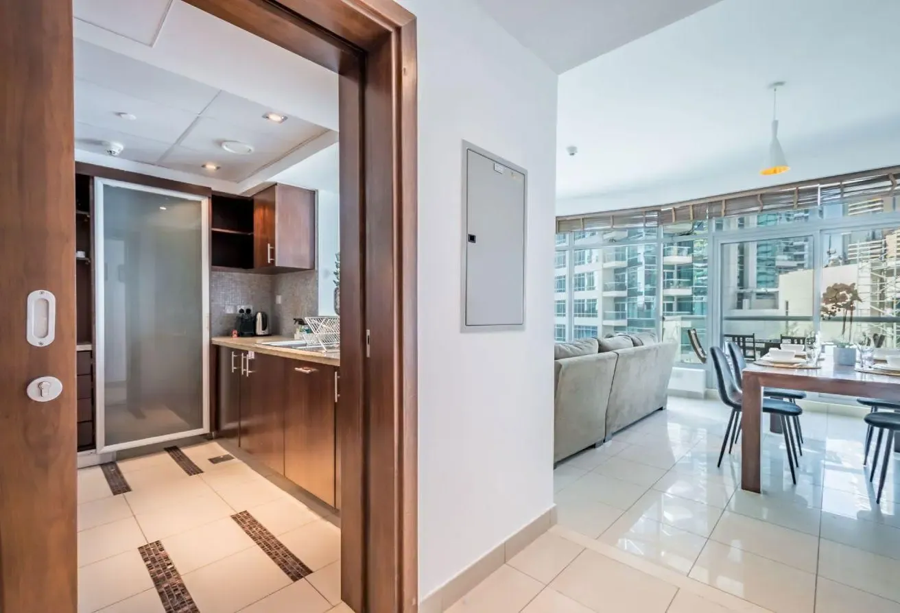 Fully Furnished | 2 Bed | Partial View
