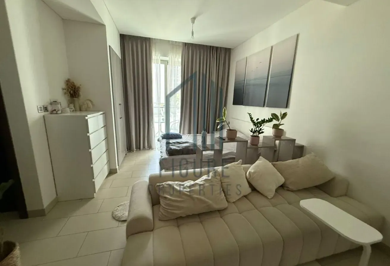 Furnished Studio | Ready to Move - 12 Cheques