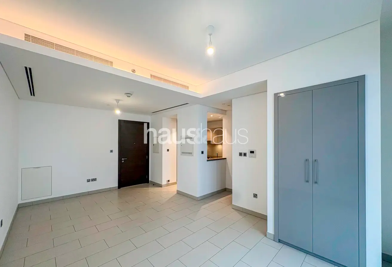 Vacant | Modern Living | Excellent Amenities