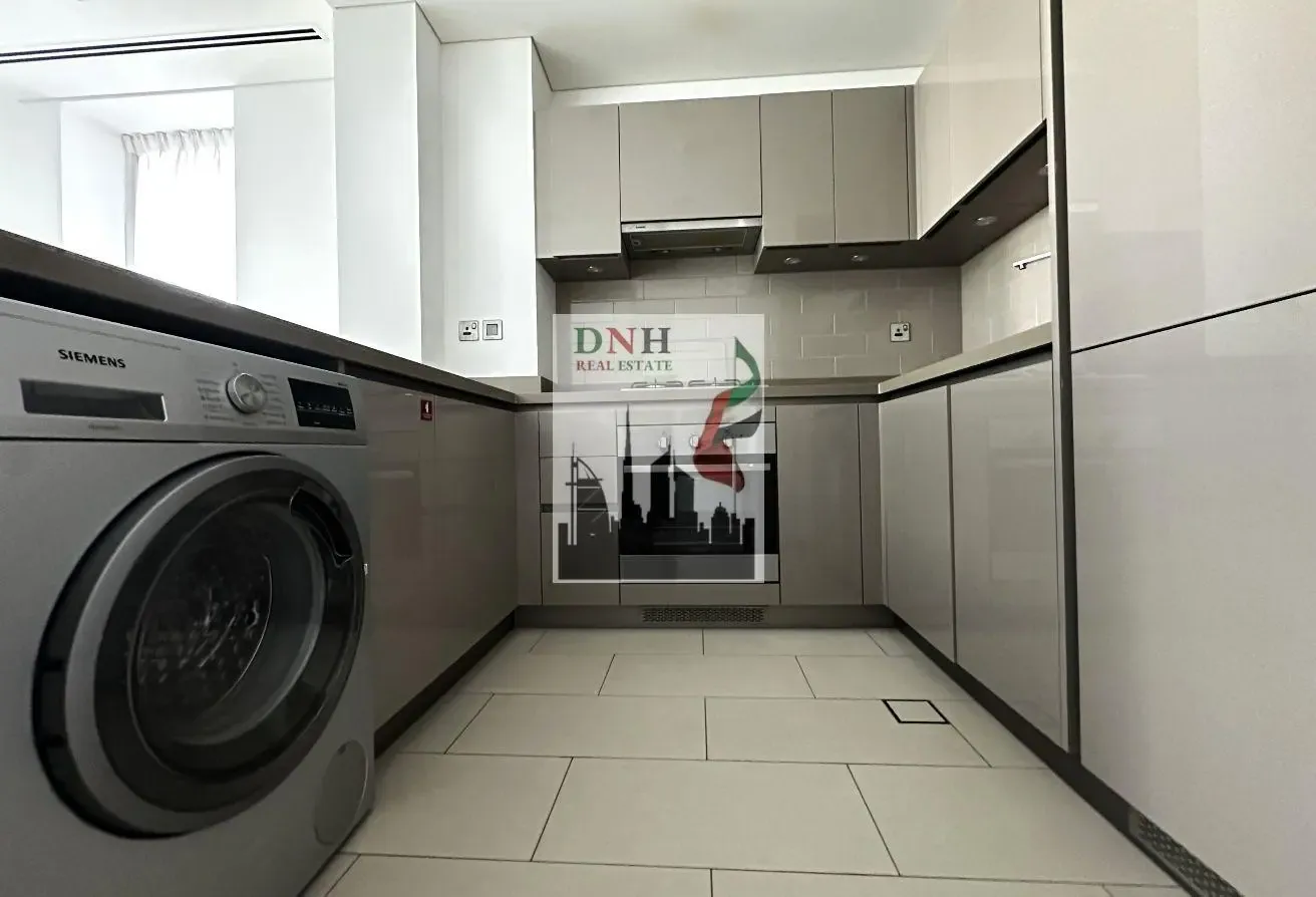 Spacious 1 BR | Vacant Soon | Premium Location