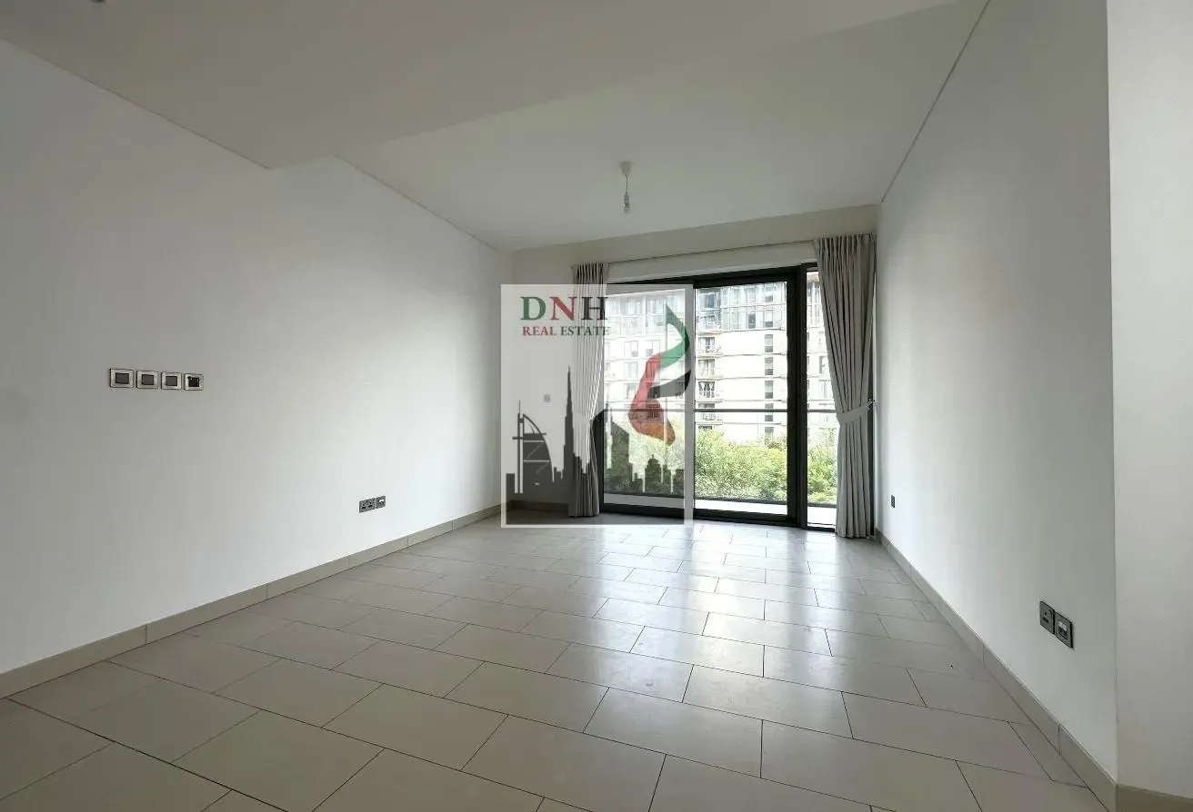 Spacious 1 BR | Vacant Soon | Premium Location