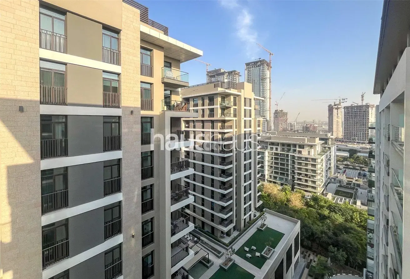 Corner Unit | Available Now | Flexible Cheques
