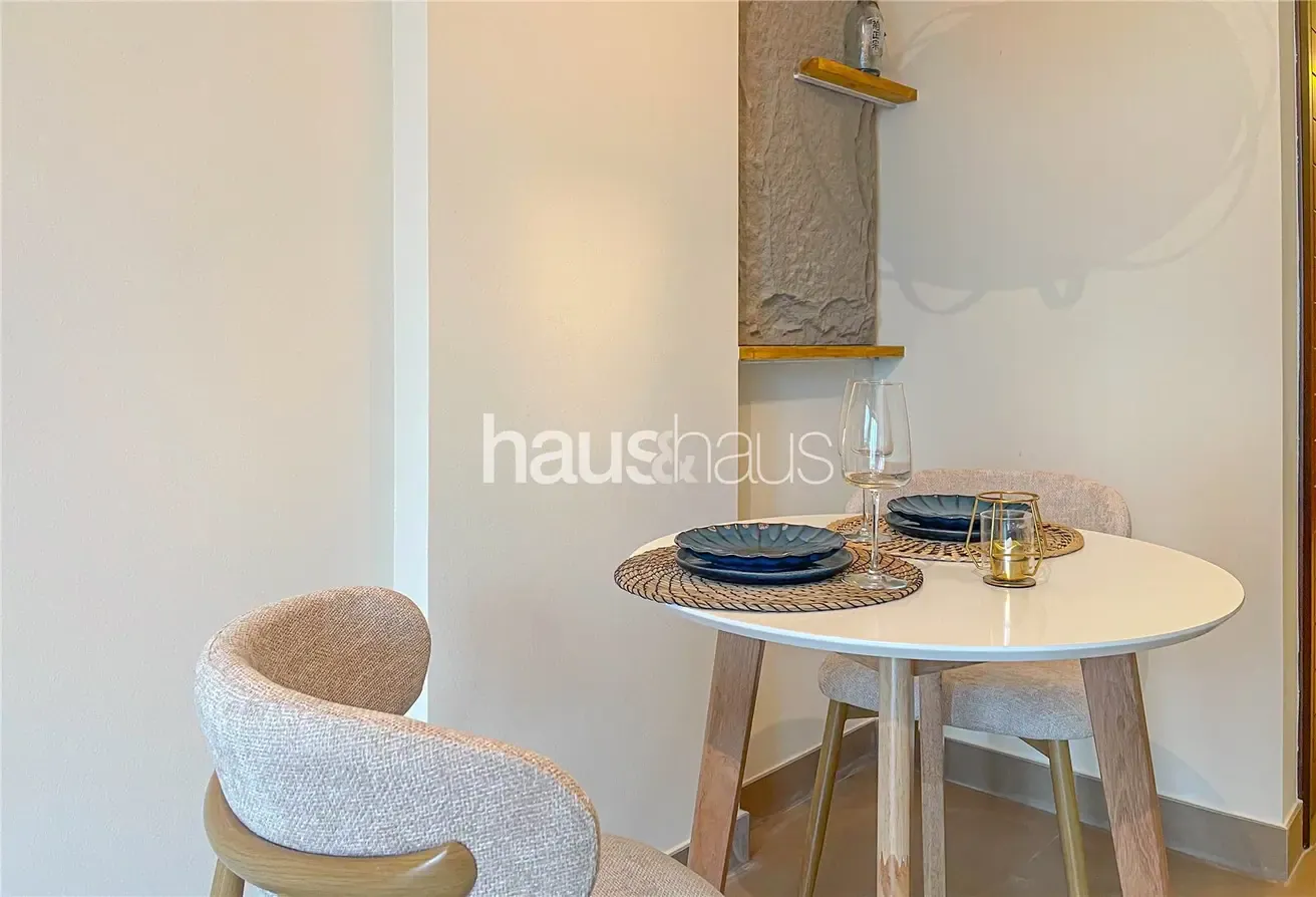 Brand New Furniture | Prime Downtown | Spacious