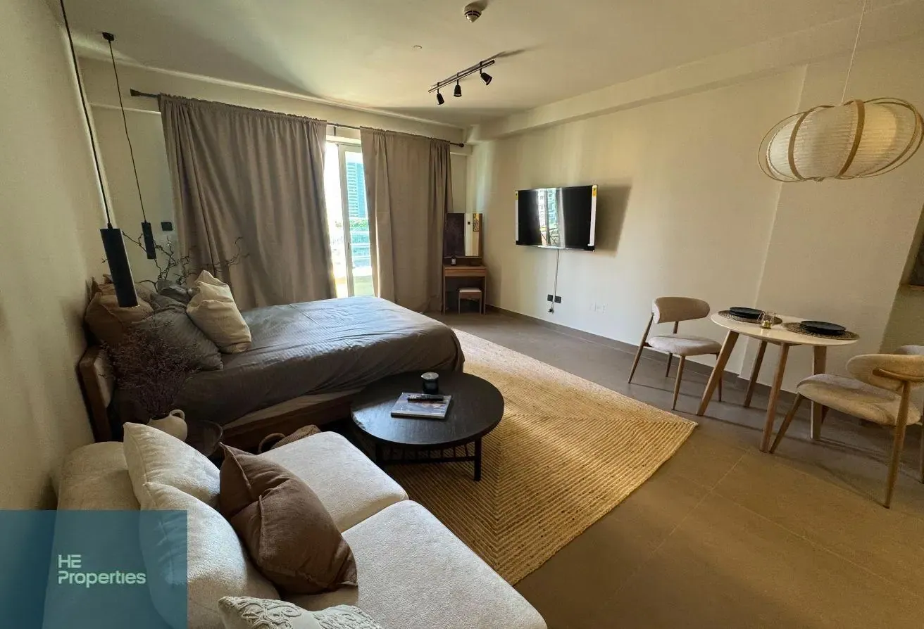 Upgraded Studio | Boulevard View | Fully Furnished