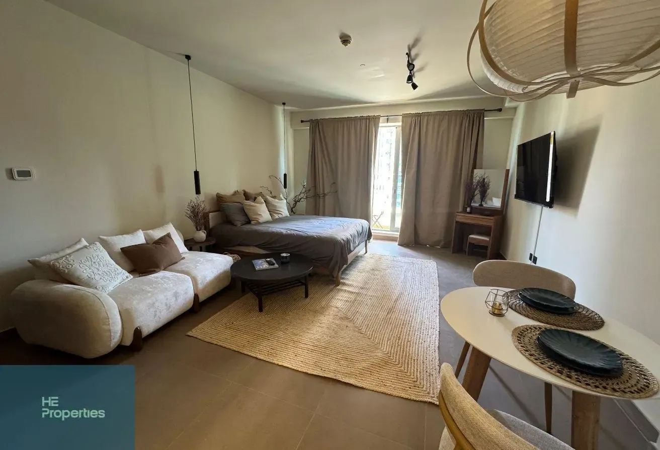 Upgraded Studio | Boulevard View | Fully Furnished
