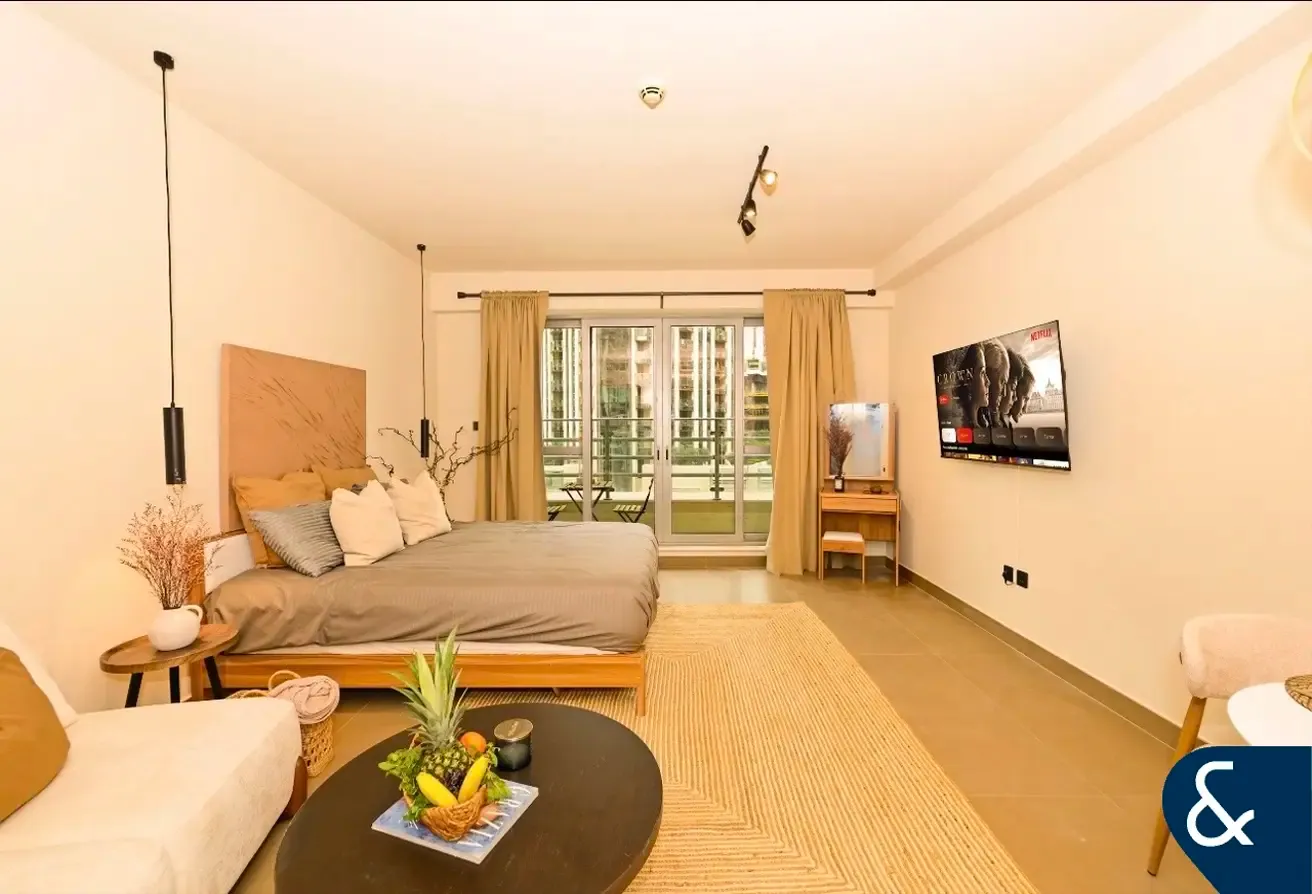 Furnished | Upgraded | Boulevard View
