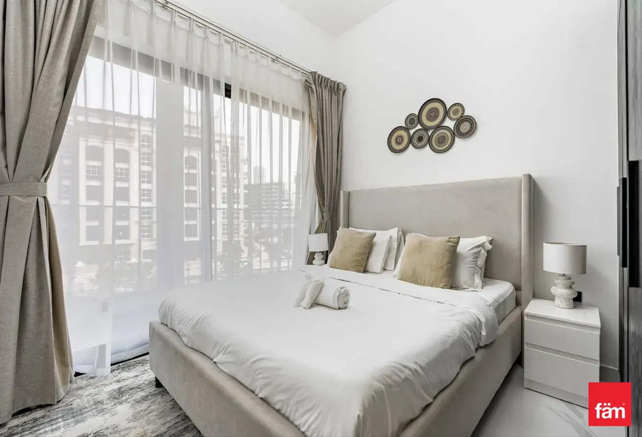 Chiller Free | Fully Furnished | 1 Month Free