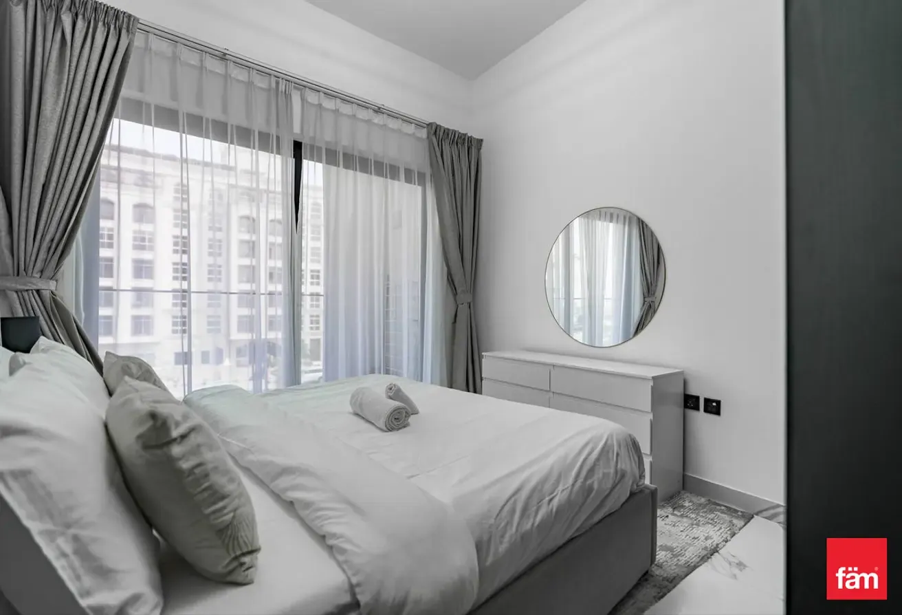 Chiller Free | Fully Furnished | 1 Month Free