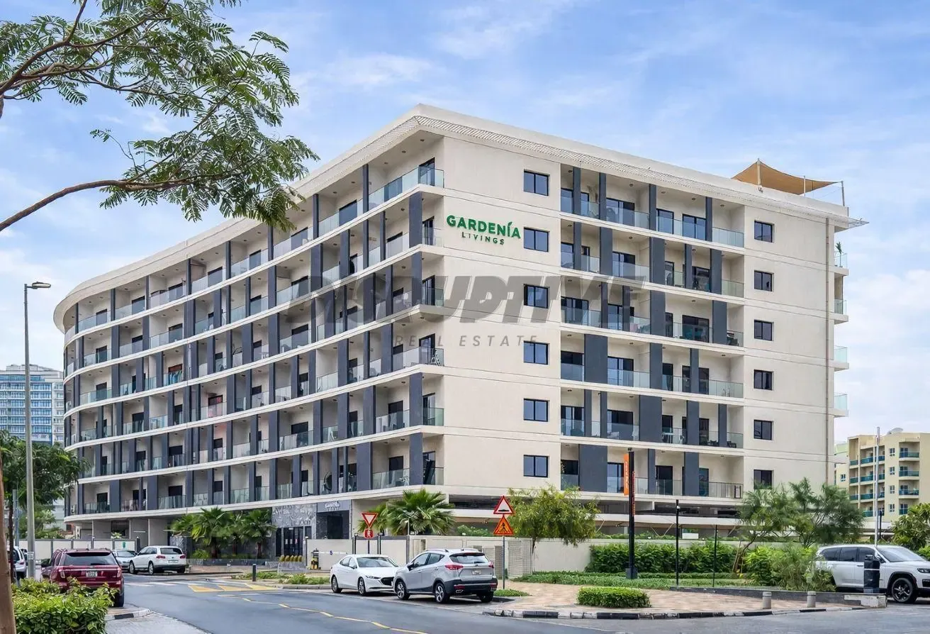 Ready Move in | Furnished |Close to Miracle Garden