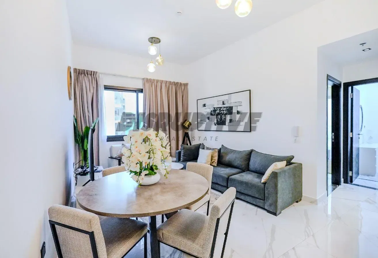 Ready Move in | Furnished |Close to Miracle Garden
